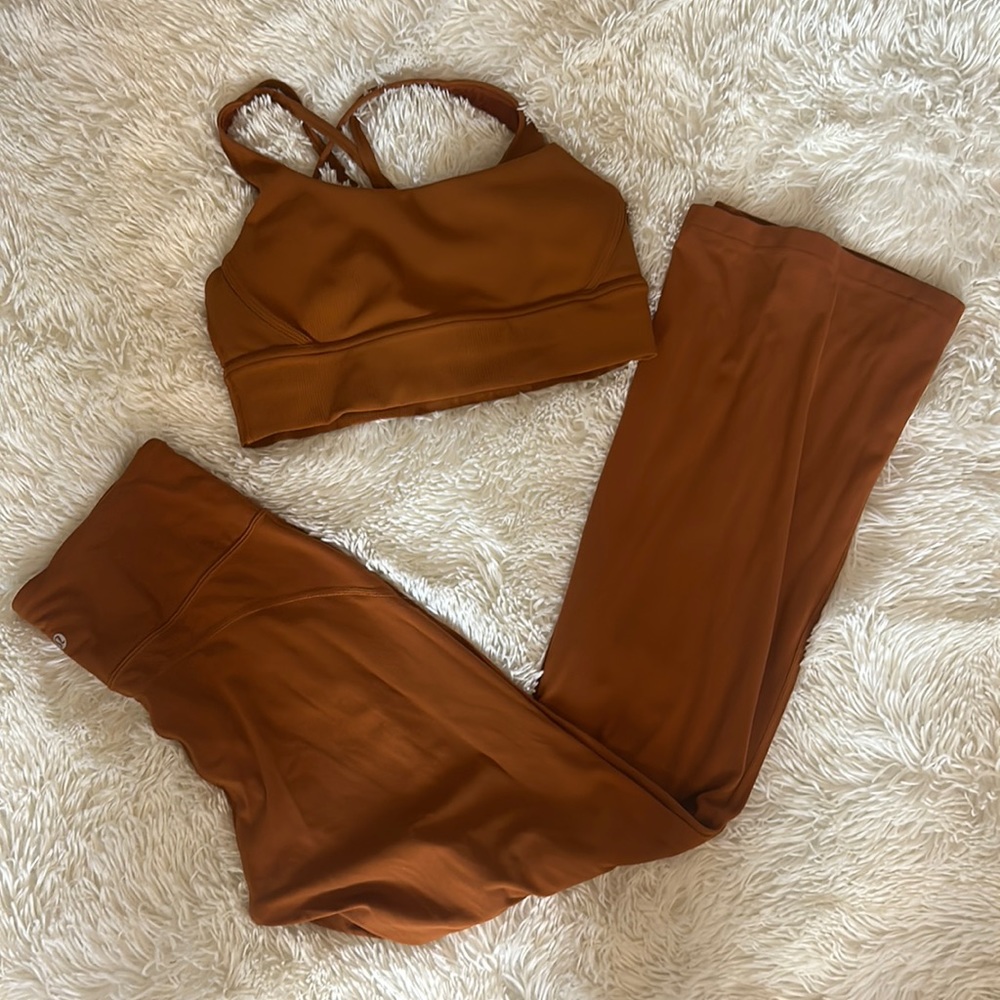 Lululemon leggings and top